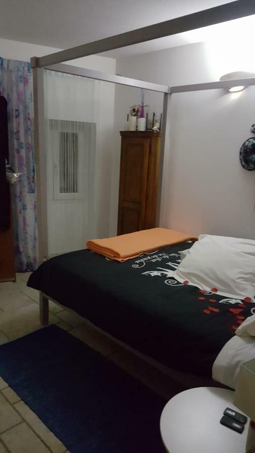 Apartment Elsabio 2 Arles Ngoại thất bức ảnh